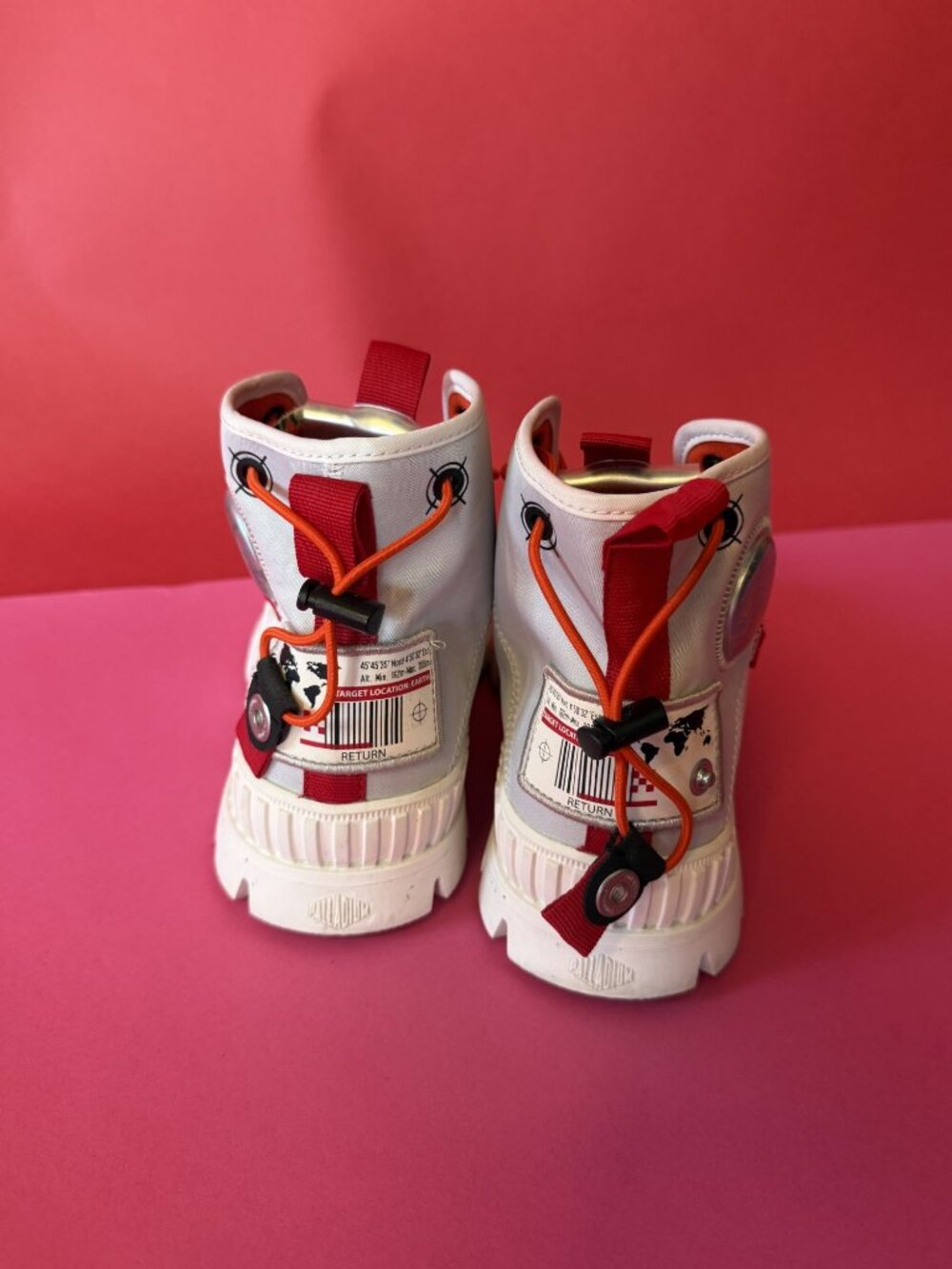 Palladium Pallashock Mid Ticket to Earth Star White Sneaker Boots - Picture 4 of 11